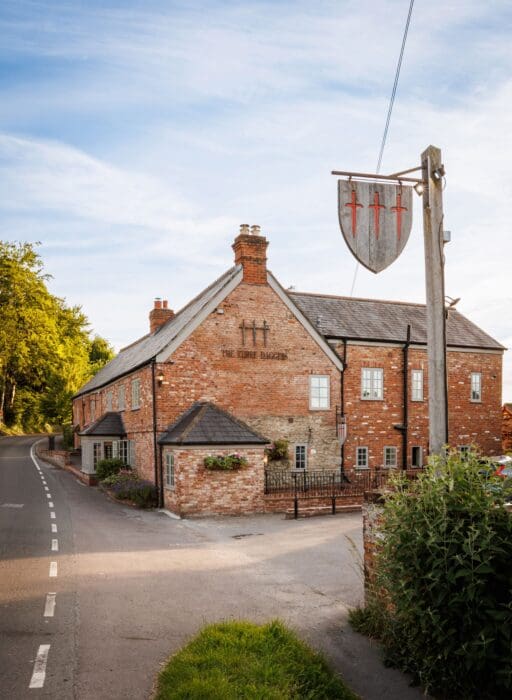 three daggers wiltshire
