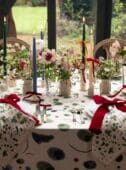 christmas tablescaping