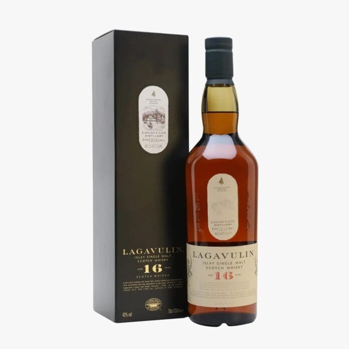 lagavulin 16yo whisky