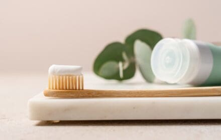 toothbrush healthy teeth