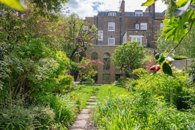 hamilton terrace st johns wood home with garden