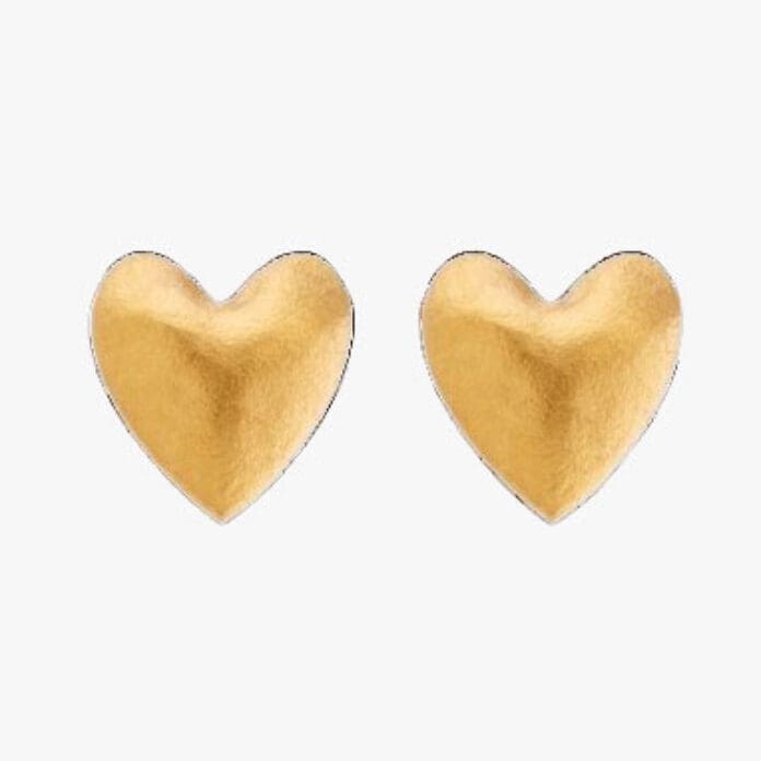 7879 Heart stud earrings
