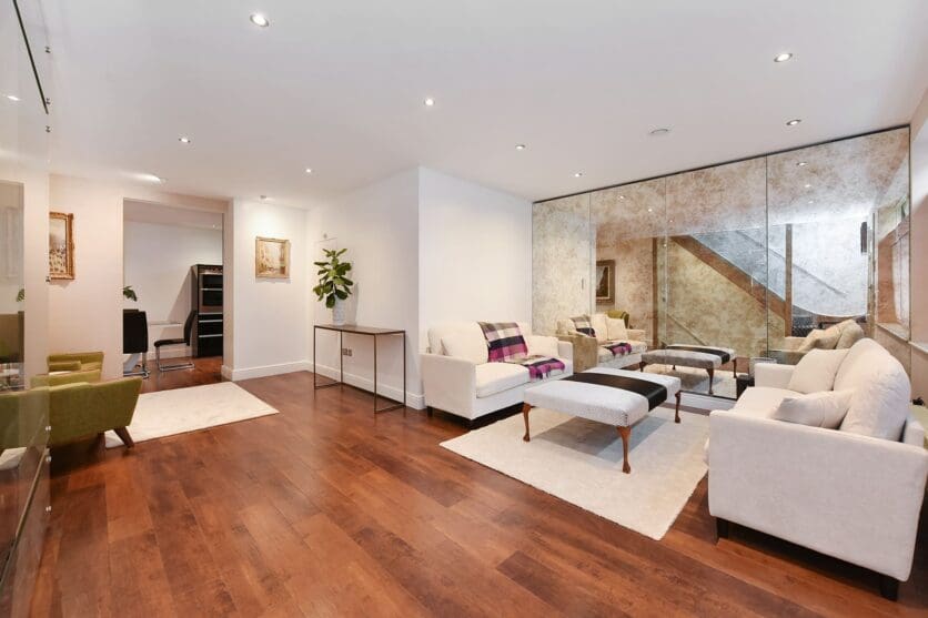 9 petersham mews london