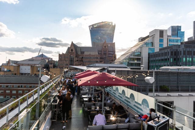 Savage Garden, Tower Bridge