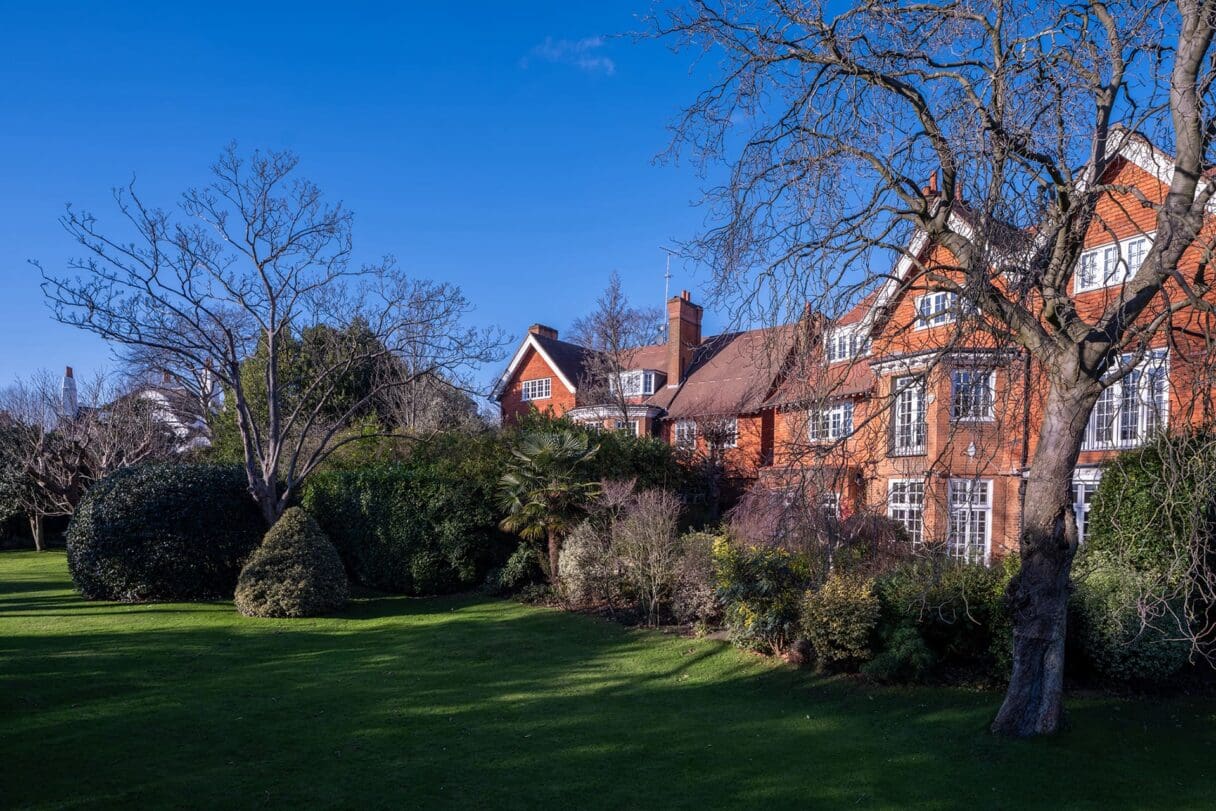 wadham gardens london