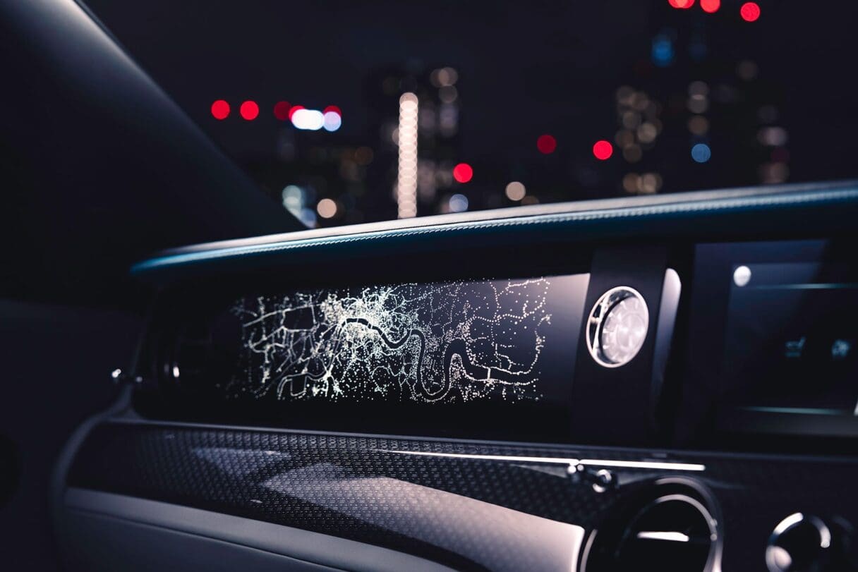 rolls-royce black badge ghost city lights