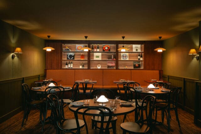 Sova, Notting Hill