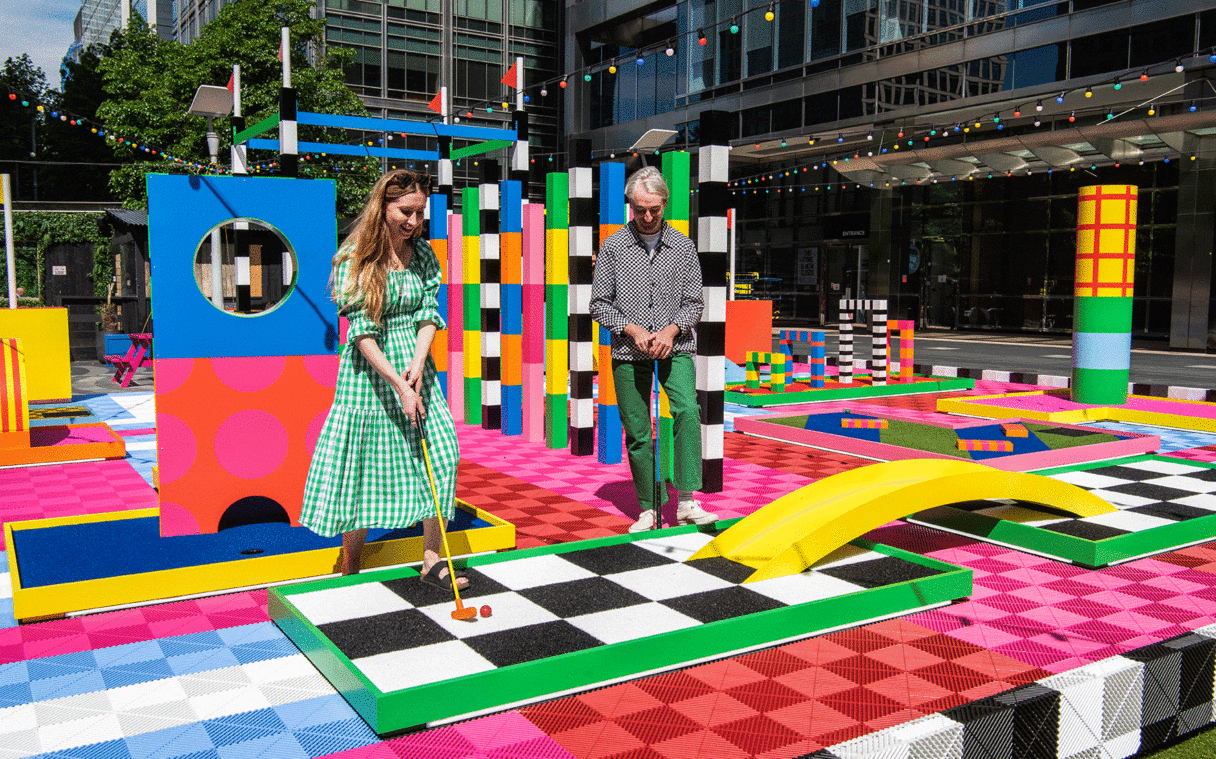 Minigolf by Craig & Karl, Montgomery Square