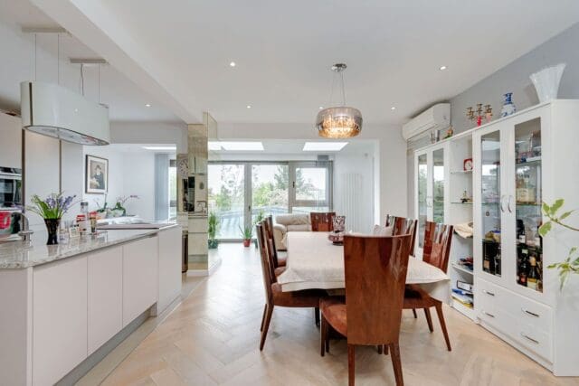 cranbourne gardens home for sale london