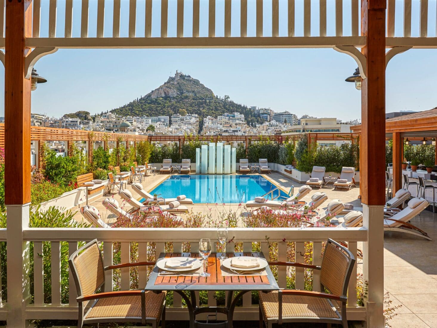 Hotel Grand Bretagne, Syntagma Square