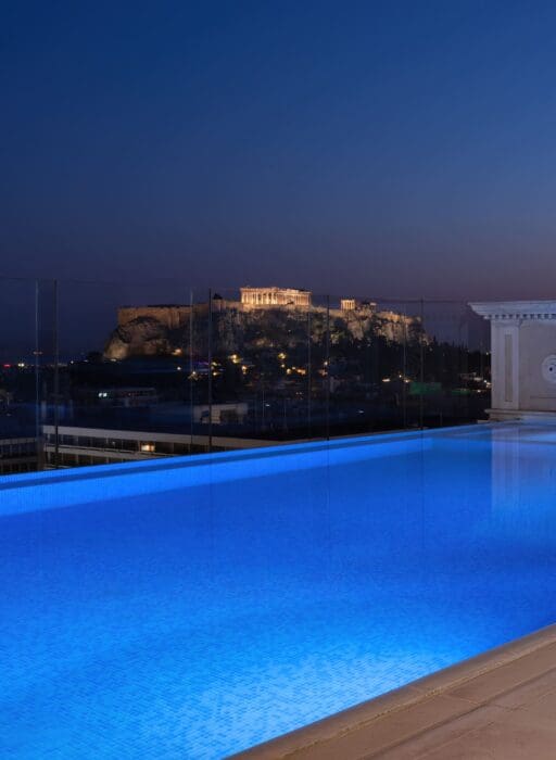 King George, Syntagma Square