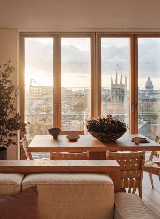 shard place dining room