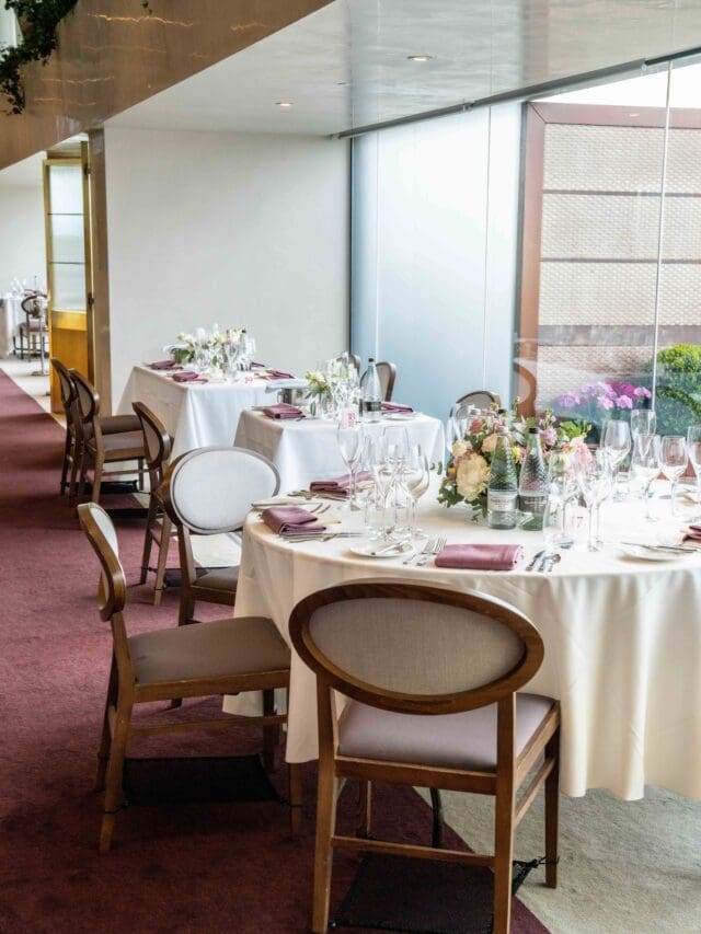 Parade Ring Restaurant