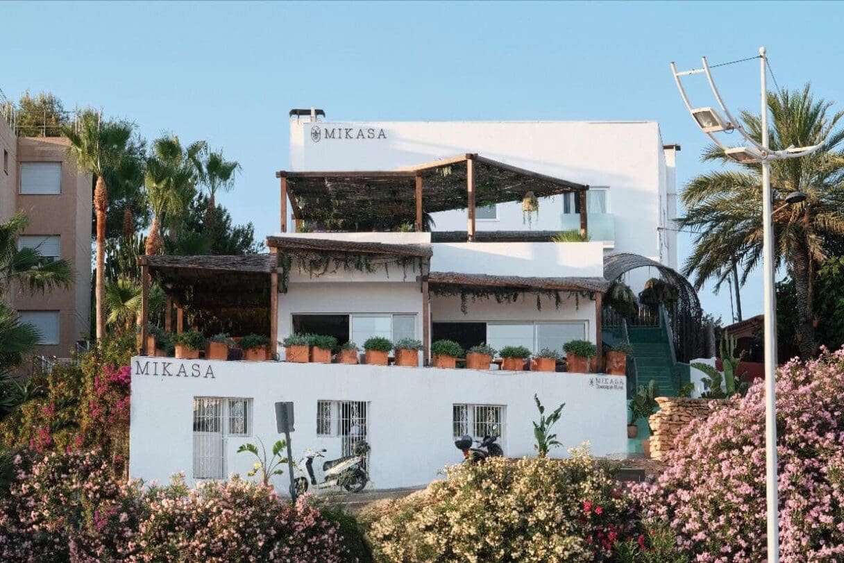Mikasa Ibiza