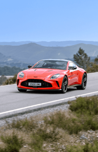 new-aston-mkartin-vantage-review-01