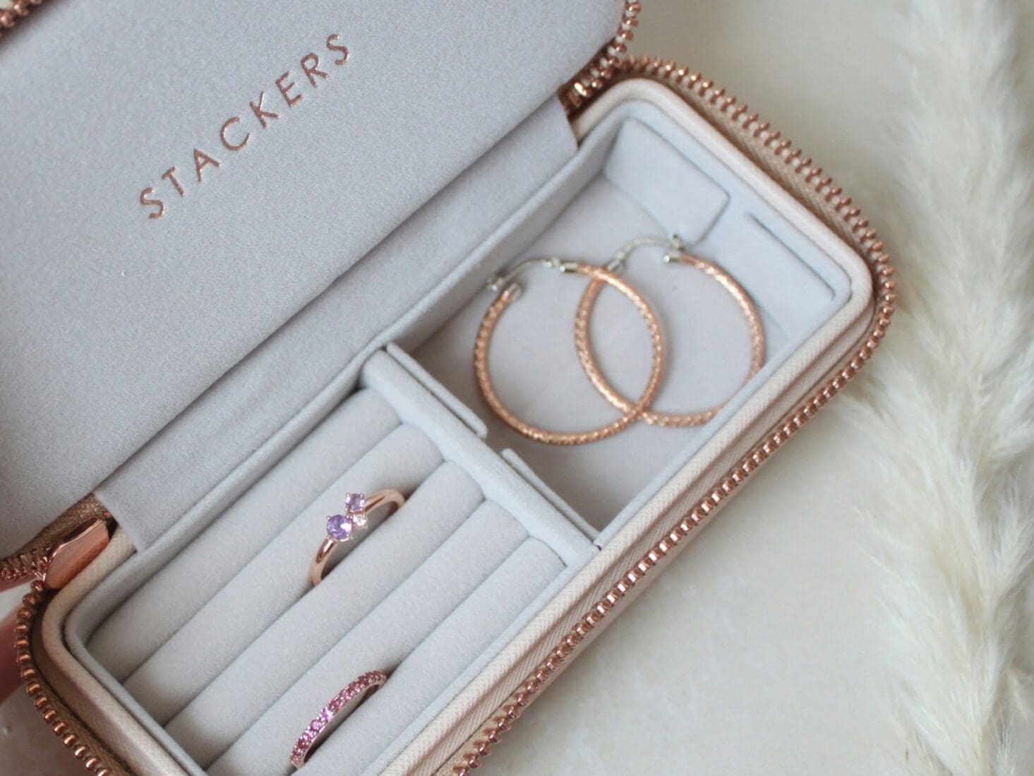 Travel jewellery boxes