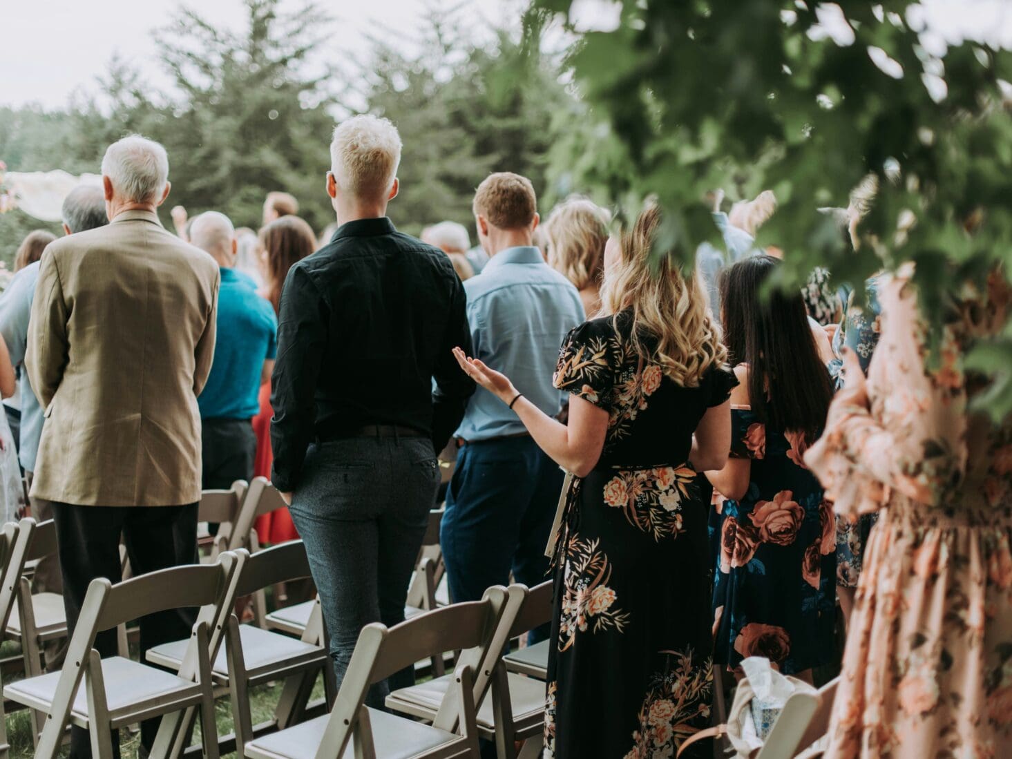 wedding guest etiquette