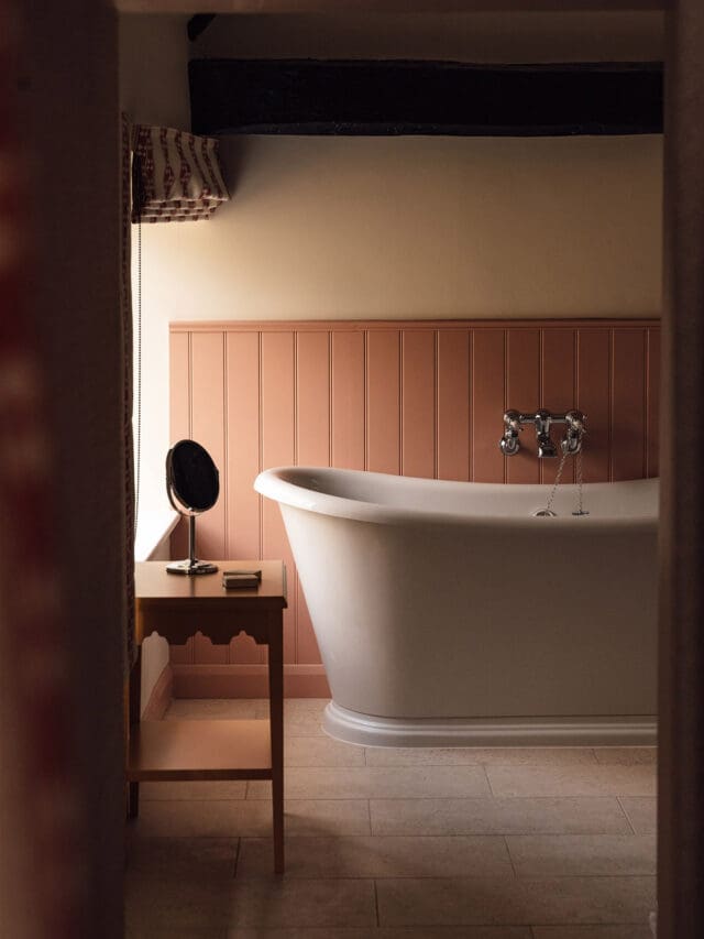 the alfriston hotel bathroom