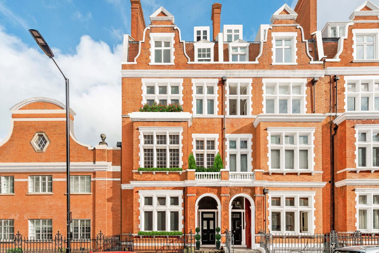 palace court notting hill