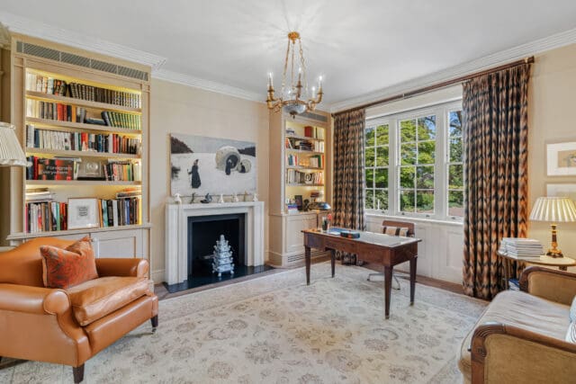 Saint Katharine's Precinct