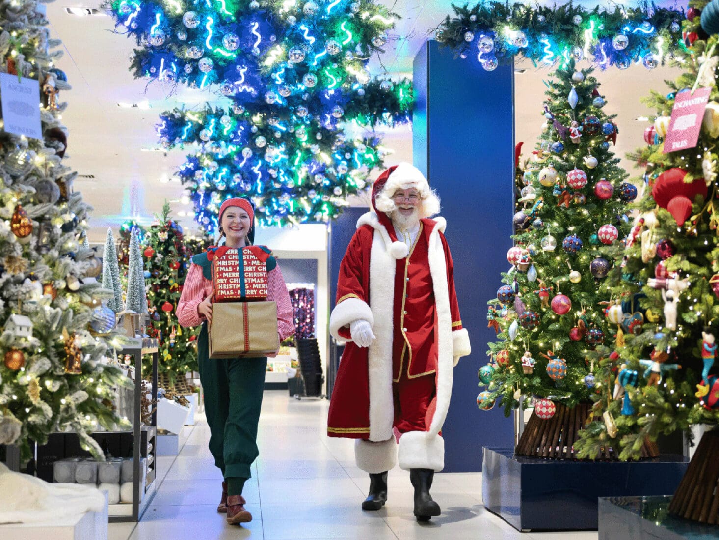 canary wharf wharf pole