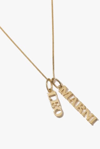Otiumberg solid gold name pendant