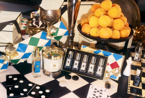 perfume and fragrance gifts