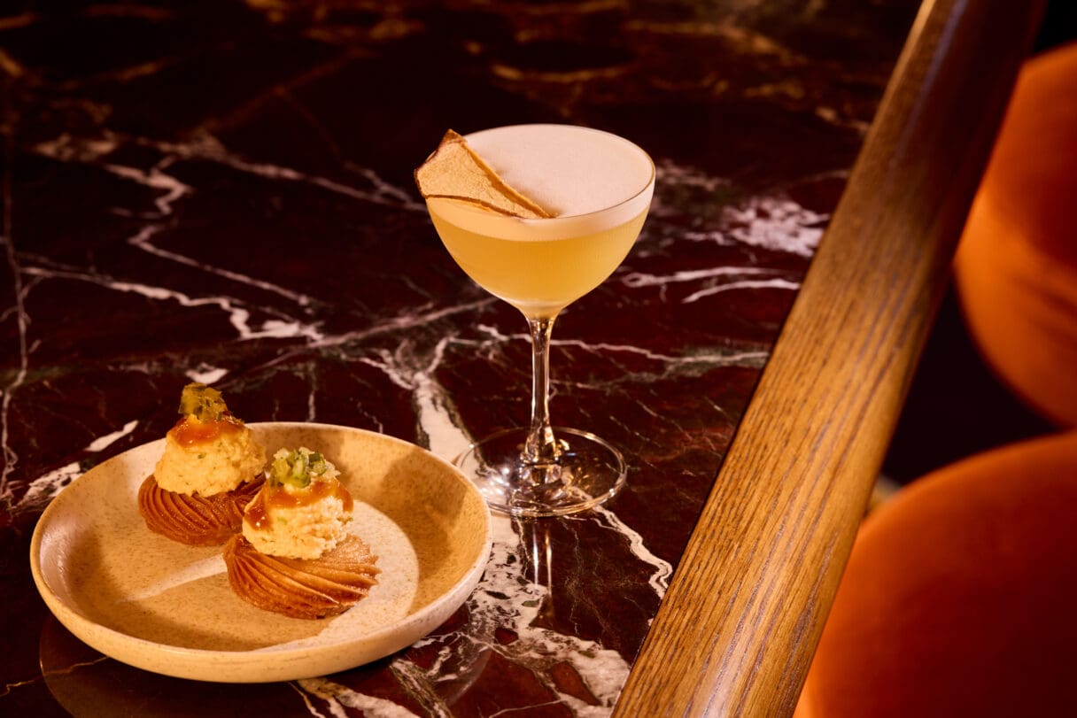 Queen of the Desert by Kudu