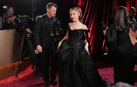 ariana grande golden globes 2026