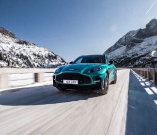 aston martin dbx s