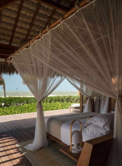 Casas Elilula, Brazil