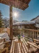 Chalet Blackcomb, Consensio Chalets