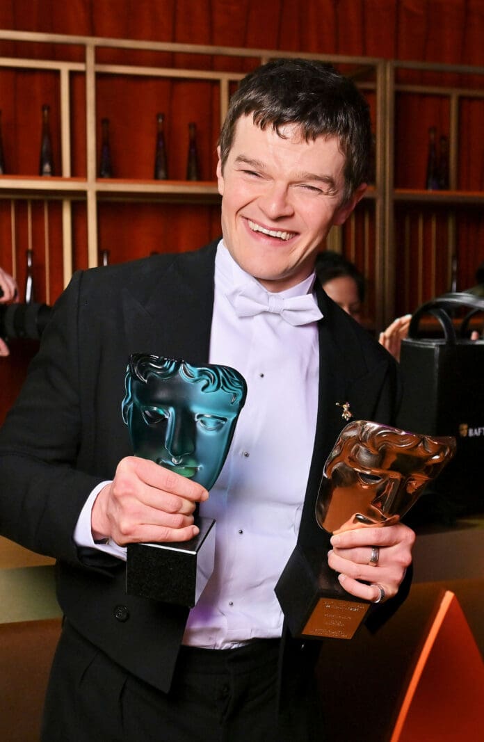 robert aramayo