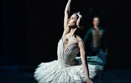 francesca hayward royal ballet swan lake