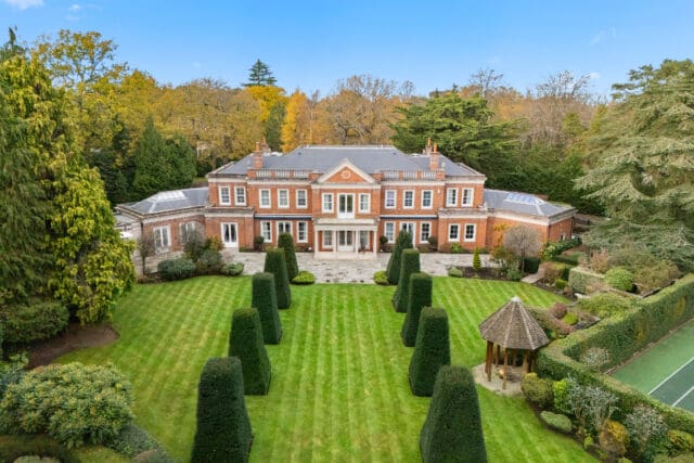 Winslow House, Weybridge