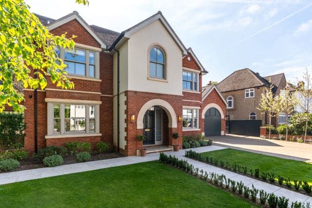 detached home for sale teddington