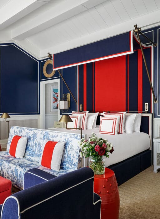 Arev, St Tropez Village