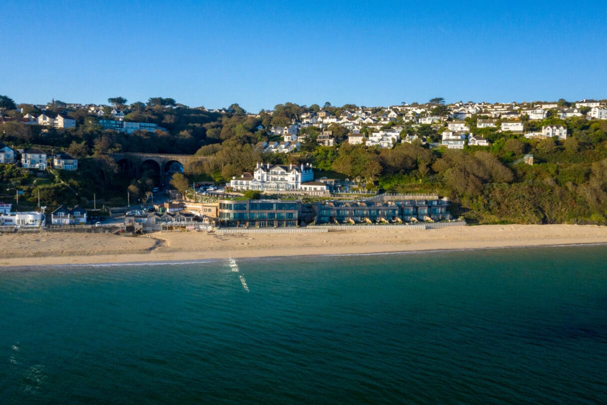 carbis bay 01