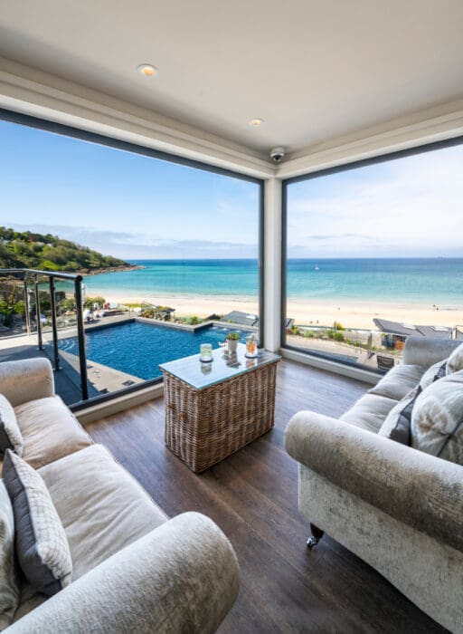 carbis bay 02