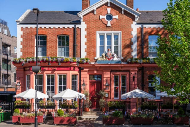 The Hound, Chiswick
